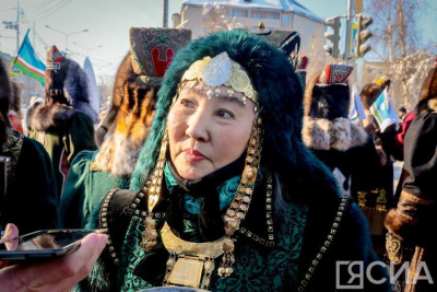 Участница шествия народных мастеров в Якутске: Это самое счастливое время для всех нас / ЯСИА Якутск Якутск Республика Саха (Якутия)