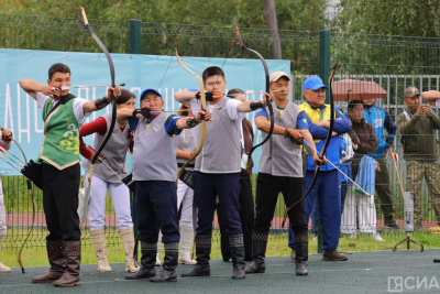 Спортсмены из Вилюйского района победили в командном первенстве по стрельбе из традиционного лука / Майя Гоголева   
