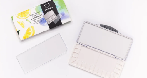 Палитра для акварели профессиональная герметичная Малевичъ, 18 ячеек, 12,5х27,5 см