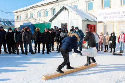 В колонии-поселении № 2 Якутии осужденные «проводили зиму» / ЯСИА   Республика Саха (Якутия)