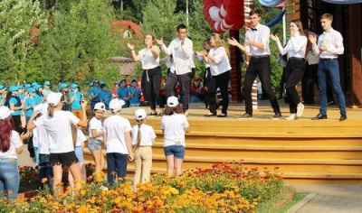 Совещание по летнему отдыху детей: планы и перспективы /    