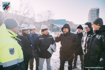 Евгений Григорьев проверил ремонт и строительство инфраструктурных объектов Якутска / ЯСИА Якутск Якутск Республика Саха (Якутия)