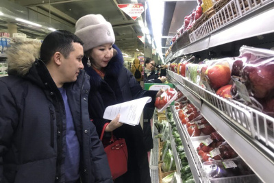 Члены Общественной палаты проверили торговые сети Якутска / ЯСИА Якутск Якутск Республика Саха (Якутия)