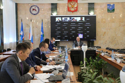 Отчет «Сургутнефтегаза» прошел в режиме ВКС /   Мирнинский Мирнинский