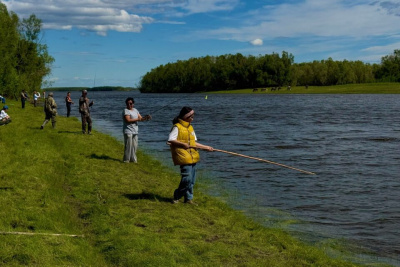 Щука 2,5 кило и трехлетний рыбак. В Якутии прошли соревнования по любительской рыбалке / ЯСИА Булус Намский Республика Саха (Якутия)
