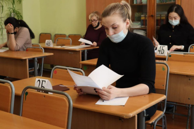 Всероссийская акция «Сдаем вместе. День сдачи ЕГЭ родителями» /   Мирнинский Мирнинский