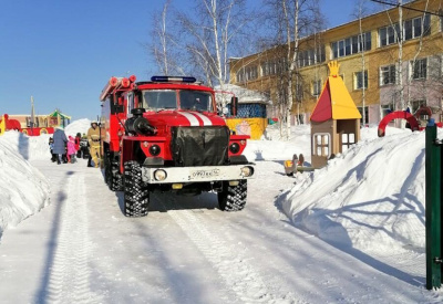 В Мирнинском районе Якутии прошли пожарно-тактические учения / ЯСИА  Мирнинский Республика Саха (Якутия)