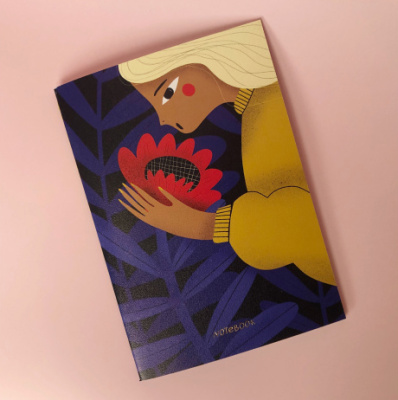 Тетрадь нелинованная Red flower А6 24 л 90 г, скругленные края, бумага слоновая кость, сшивка