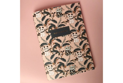 Тетрадь в клетку Maneki-Neko А5 24 л 90 г слоновая кость, сшивка, ламинация