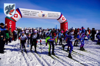 В массовом старте «Лыжня России-2022» в Якутске участвовали спортсмены, ветераны спорта и семьи / ЯСИА Якутск Якутск Республика Саха (Якутия)