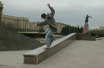 С 1 апреля 14-летние школьники получат право самостоятельно пользоваться порталом госуслуг / ЯСИА   