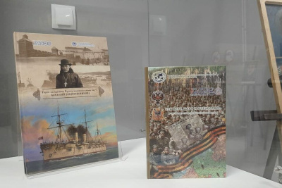 В Якутии презентовали две документальные книги о роли якутян в двух войнах начала 20 века / Виктория Сергеева   Республика Саха (Якутия)