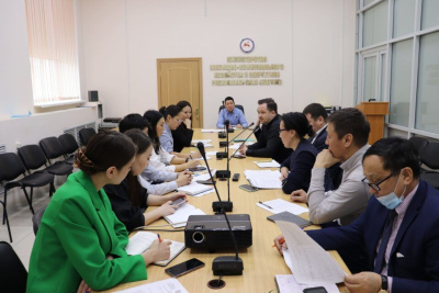 В Якутии обсудили внедрение раздельного сбора отходов / ЯСИА   Республика Саха (Якутия)