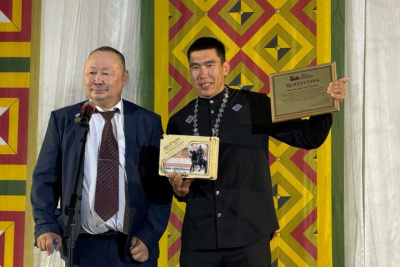 Победителю Игр Дыгына Борису Сдвижкову вручили 3 миллиона рублей / ЯСИА   