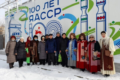 В Центральном округе Якутска прошла ярмарка «Весна юбилейная» / ЯСИА Якутск Якутск Республика Саха (Якутия)