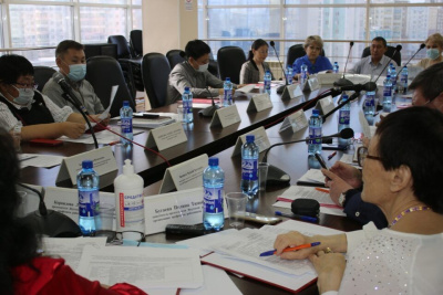 В Якутии разработали новый проект отраслевого соглашения здравоохранения республики / ЯСИА   Республика Саха (Якутия)