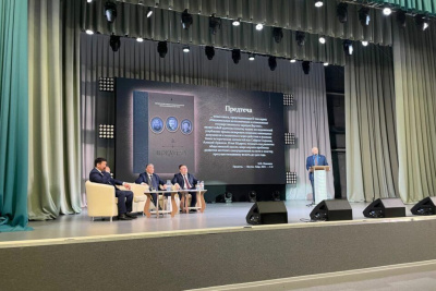 На родине Василия Никифорова-Кюлюмнюр презентовали «Предтечу» / ЯСИА   