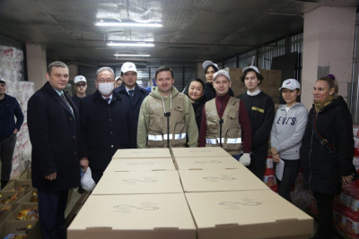 Якутия отправила 7,5 тонн гуманитарного груза для жителей Донбасса / ЯСИА   Республика Саха (Якутия)