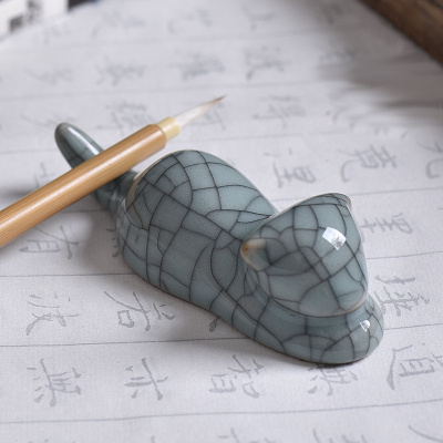 Подставка для кистей "Котик № 5" цвет: бледно-голубой (Гэяо-узор серыми трещинами)