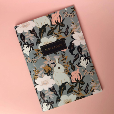 Тетрадь в точку Rabbit А5 24 л 90 г, золотое тиснение, бумага слоновая кость, сшивка