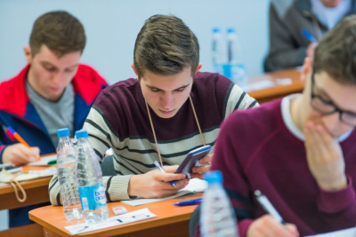 Проведение ЕГЭ в 2022 году полностью обеспечено бумагой и другими расходными материалами / ЯСИА   