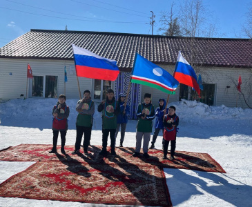 Встреча весны в Сюльдюкаре /   Мирнинский Мирнинский