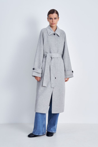 Пальто из шерсти и шелка с отложным воротником