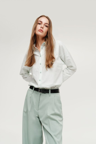 Рубашка из хлопка с отложным воротником