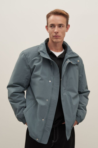 Куртка утепленная с отстегивающейся манишкой