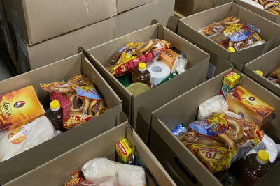 Гуманитарный груз, отправленный Якутией, раздают жителям Луганской народной республики / ЯСИА   Республика Саха (Якутия)