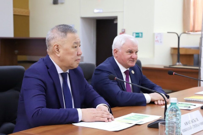 В Минсельхозе Якутии обсудили меры продовольственной безопасности / ЯСИА   Республика Саха (Якутия)