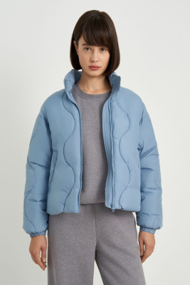 Утепленная куртка с воротником-стойкой