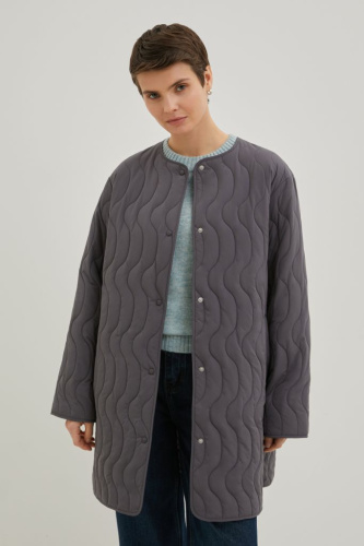 Полупальто утепленное прямого кроя