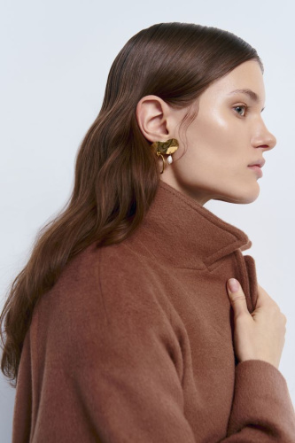 Пальто oversize силуэта с шерстью