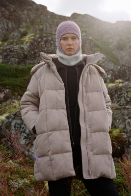 Пуховик из шерсти