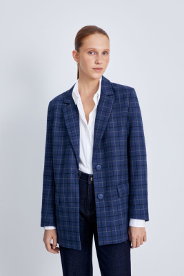 Однобортный жакет в клетку