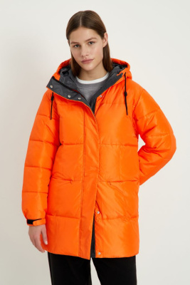 Стеганая утепленная куртка с капюшоном