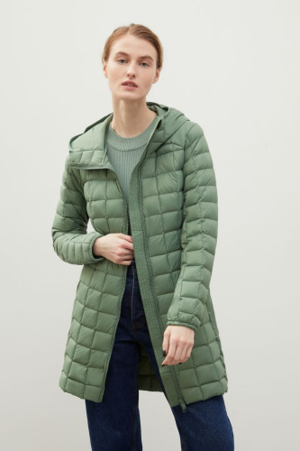 Стеганое пуховое пальто