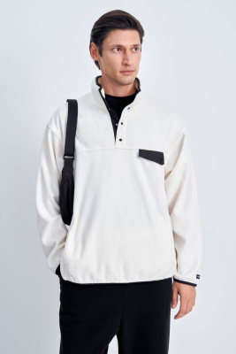 Толстовка с воротником-стойкой