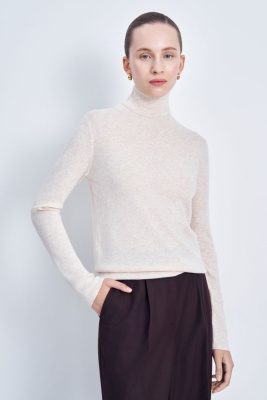 Водолазка приталенного силуэта