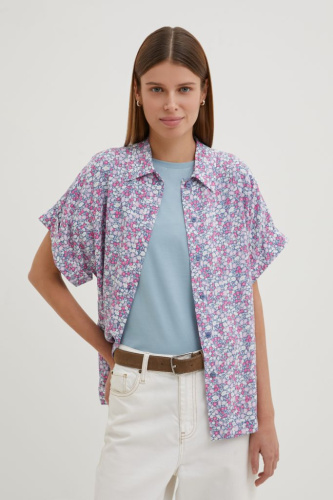 Блузка с коротким рукавом и отложным воротником