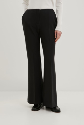 Брюки-клеш на средней посадке