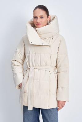 Полупальто с поясом