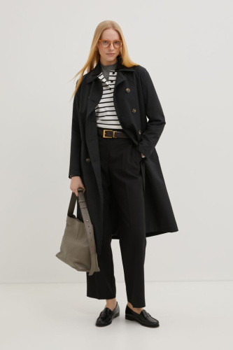 Плащ А-силуэта с поясом