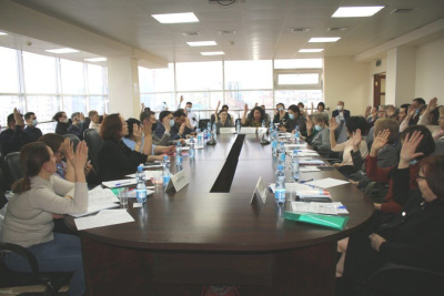 Подписано соглашение по регулированию социально-трудовых отношений в отрасли здравоохранения / ЯСИА   