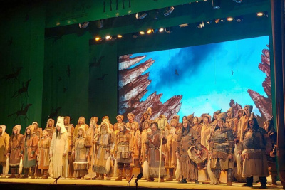 В Якутске прошла премьера оперы «Сыгый Кырынаастыыр» / ЯСИА Якутск Якутск Республика Саха (Якутия)