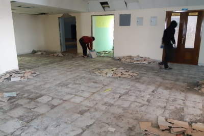 В Хангаласском улусе Якутии началась работа по капремонту школ / ЯСИА  Хангаласский Республика Саха (Якутия)