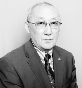 Ушел из жизни якутский литературовед Анатолий Бурцев / ЯСИА   