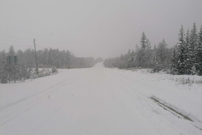 Госавтоинспекция Якутии призывает водителей воздержаться от поездки в сторону Хангаласского района / ЯСИА  Хангаласский Республика Саха (Якутия)
