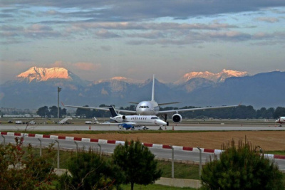 В Анталье создадут вторую авиакомпанию для перевозок россиян на курорты Турции / ЯСИА   